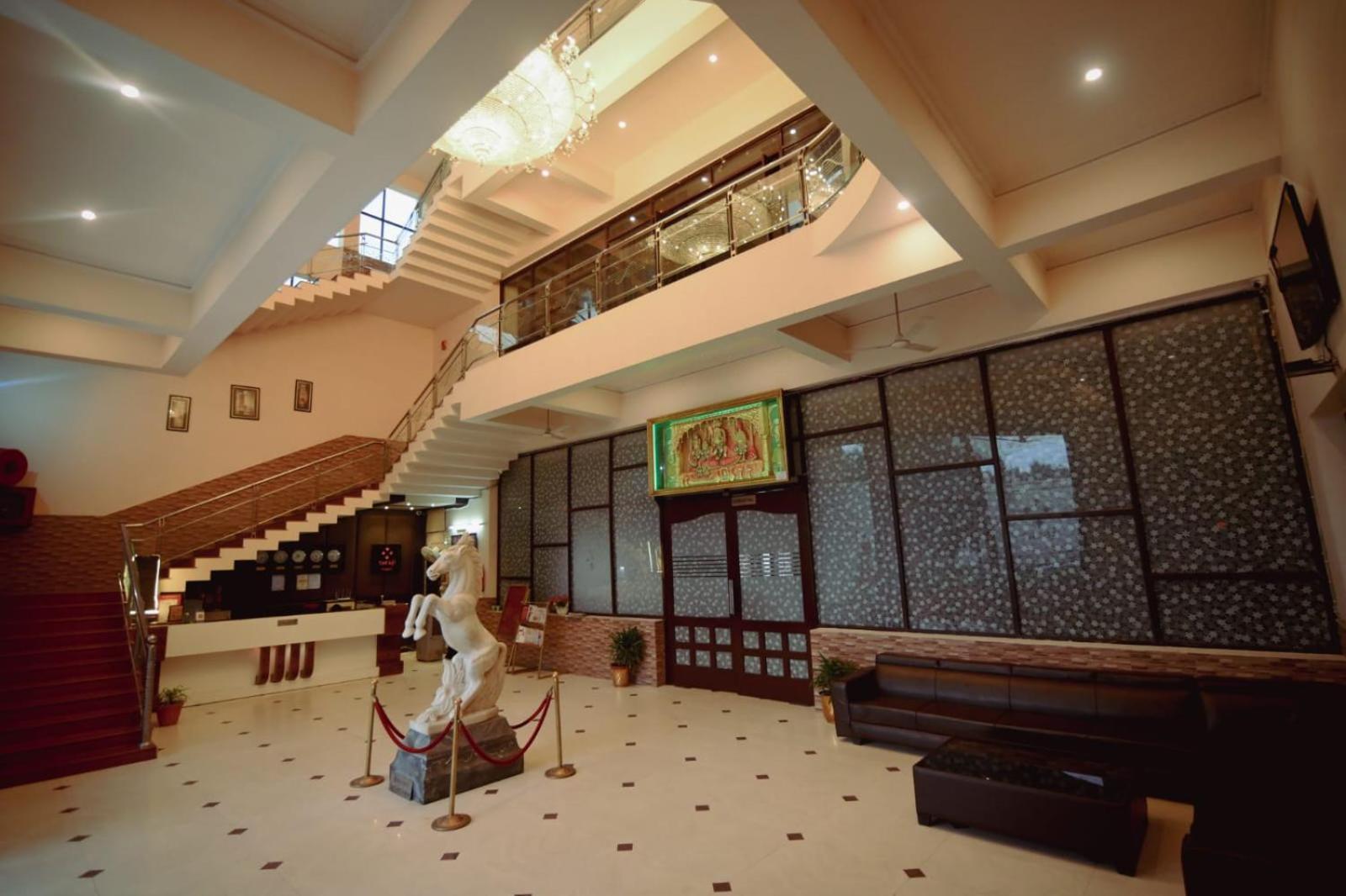Taraji Resort Ayodhya المظهر الخارجي الصورة